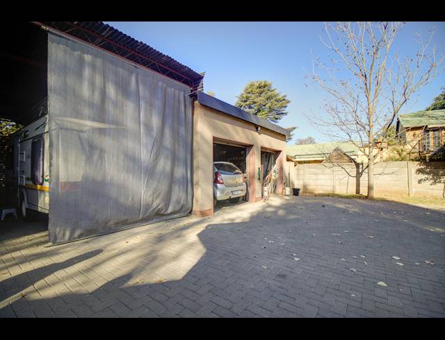 4 BEDROOM HOUSE SOLD IN LYTTELTON MANOR